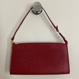 Louis Vuitton Red Epi Pochette Accessoires 24